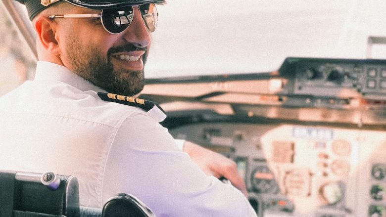 The Ultimate Guide to Flexible ATPL Training for Pilots - ATPL(A) Theory Online Course